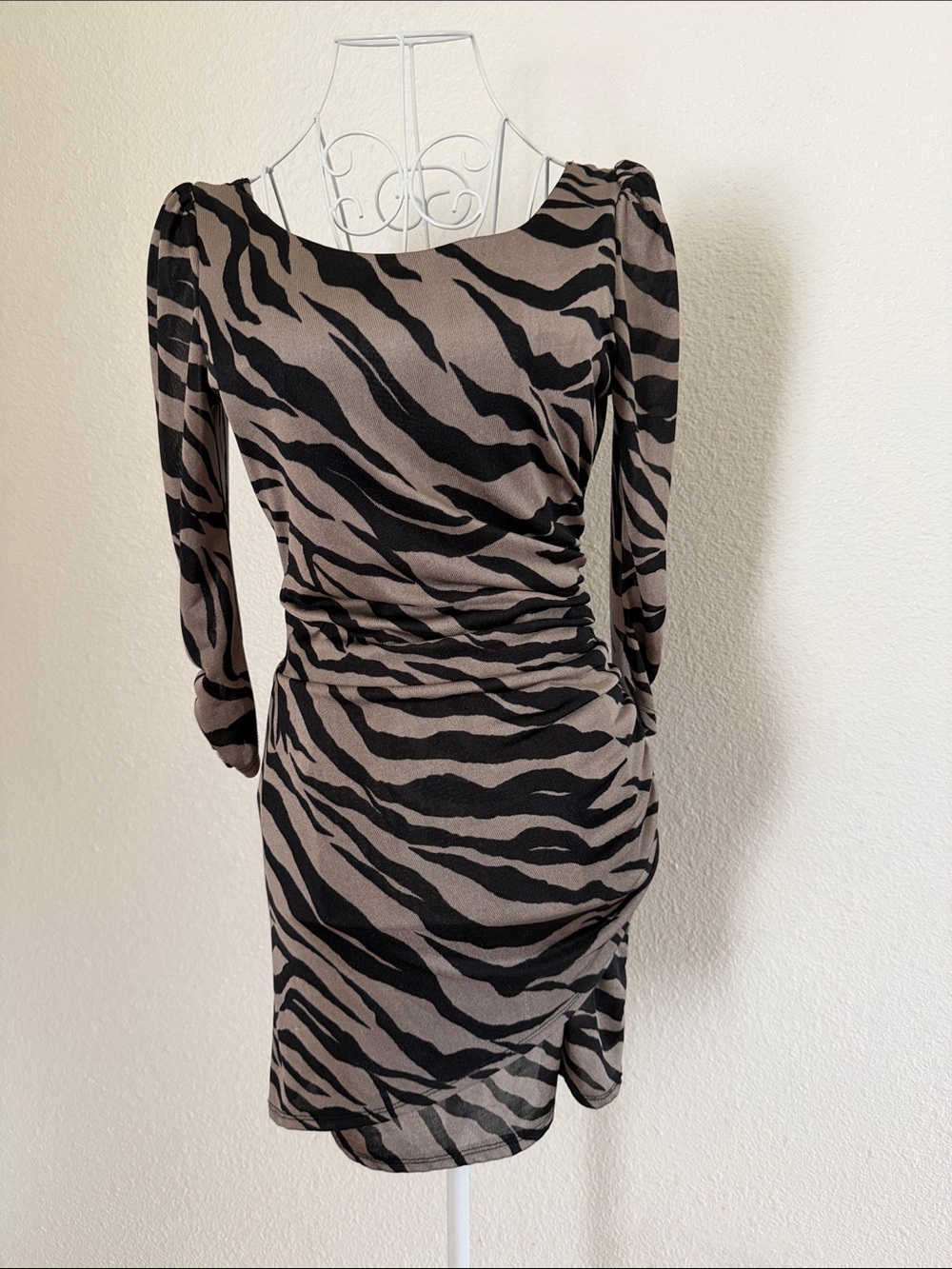 Love Culture Taupe & Black Zebra-Print Long Sleeve Bodycon Dress